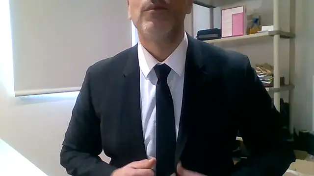 66MA69 online show from 02.12.26