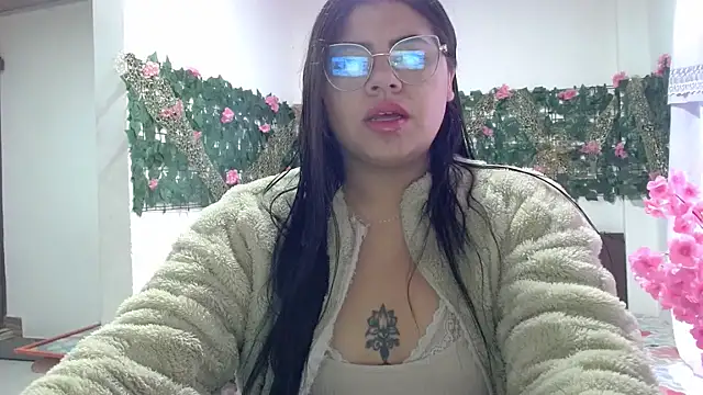 viccky vick online show from 11.30.25