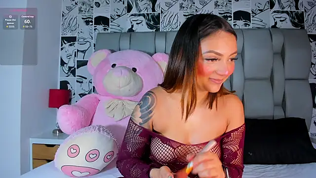 LucyRosse online show from 12.04.25