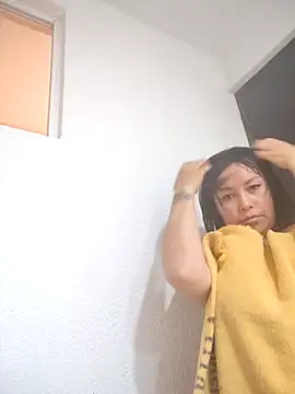 KellyPerlaxxx online show from 11.19.25