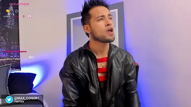 Max Conor1 online show from 02.12.25