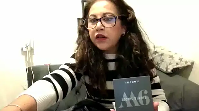 MirandaLatinaLovely online show from 01.11.26