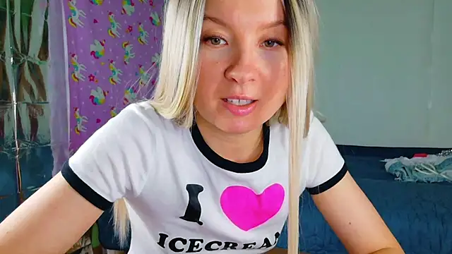 TwerkingCheerleader online show from 11.02.25