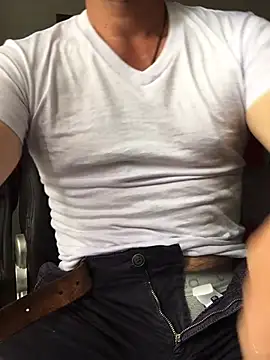 Snapshot of monachosex chatting on 02.18.25 monachosex online show from 02.18.25