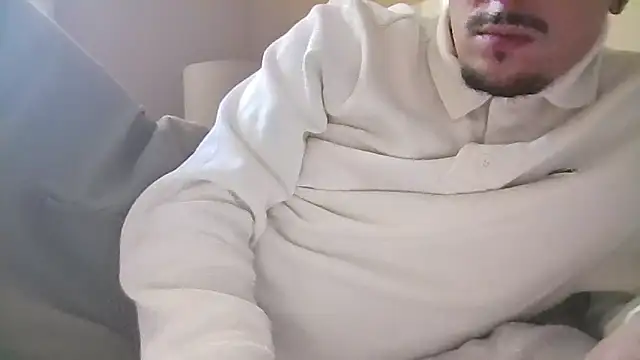 giumy91 online show from 04.14.26