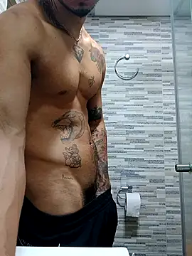 Snapshot of Niick01_ chatting on 09.30.25 Niick01 online show from 09.30.25