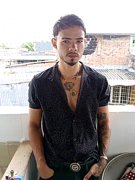 Snapshot of Niick01_ chatting on 11.02.25 Niick01 online show from 11.02.25