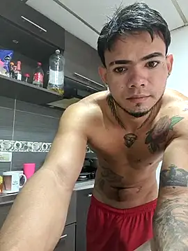 Snapshot of Niick01_ chatting on 11.22.25 Niick01 online show from 11.22.25