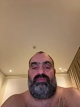 Snapshot of fuocovivo4 chatting on 03.04.25 fuocovivo4 online show from 03.04.25