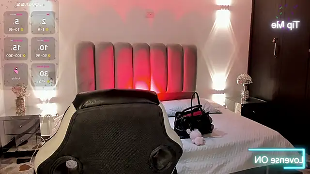 allicemackenzie online show from 04.07.26