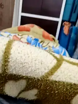 Snapshot of Hot_funky_boy chatting on 02.04.25 Hot funky boy online show from 02.04.25