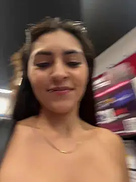 Sofiadelacruz online show from 05.12.26