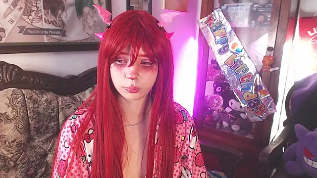 Snapshot of AriYokai chatting on 10.31.25 AriYokai online show from 10.31.25