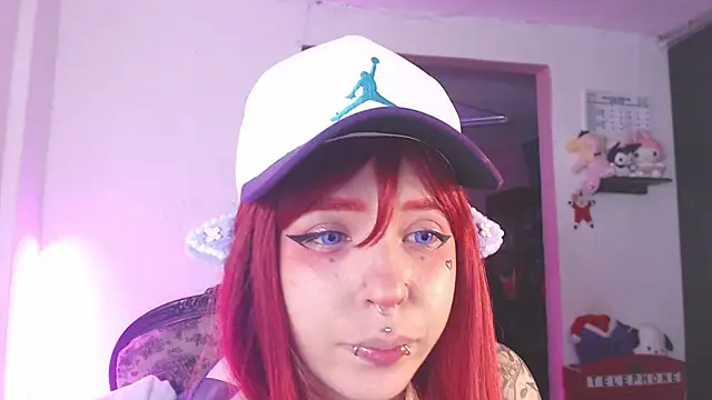 Snapshot of AriYokai chatting on 11.21.25 AriYokai online show from 11.21.25