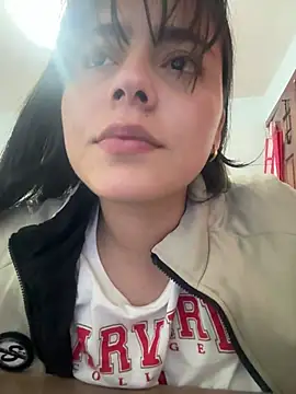 Snapshot of megan_cl chatting on 03.10.25 megan cl online show from 03.10.25