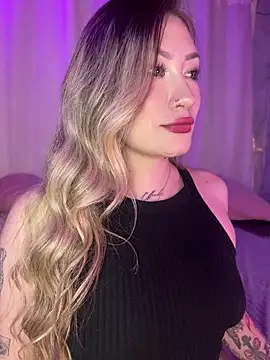 Lally Valencia   online show from 07.27.26