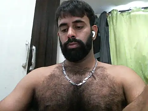 Snapshot of indianhairybull chatting on 09.23.25 indianhairybull online show from 09.23.25