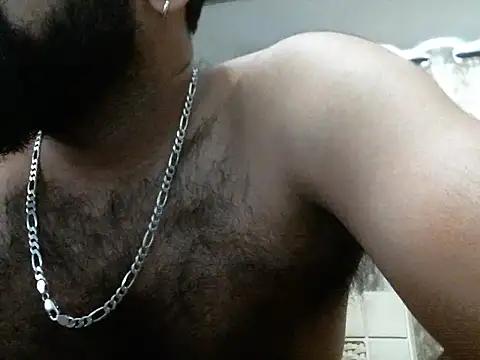 Snapshot of indianhairybull chatting on 05.07.26 indianhairybull online show from 05.07.26