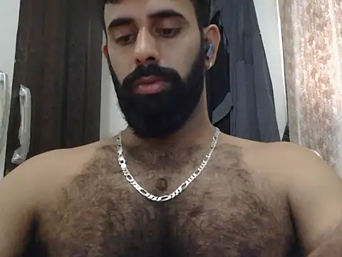 Snapshot of indianhairybull chatting on 05.11.26 indianhairybull online show from 05.11.26