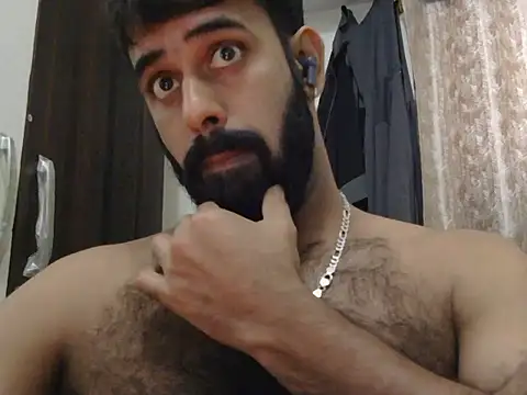 Snapshot of indianhairybull chatting on 05.18.26 indianhairybull online show from 05.18.26