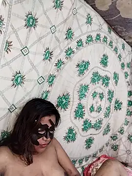 monekhan123 online show from 02.18.25