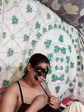 monekhan123 online show from 02.25.25