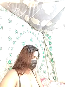 monekhan123 online show from 03.10.25