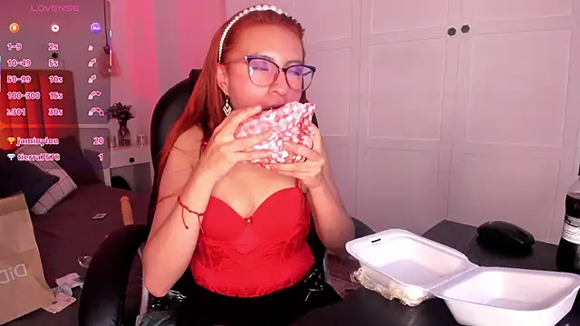 fer angel  online show from 02.26.25