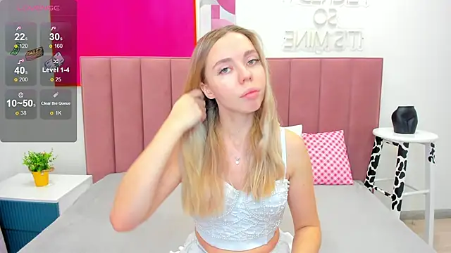 TessaAdorable online show from 11.29.25