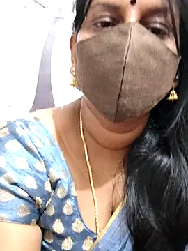 Snapshot of Tamil_Meera12 chatting on 06.18.26 Tamil Meera12 online show from 06.18.26