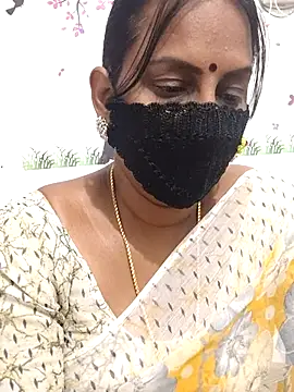 Snapshot of Tamil_Meera12 chatting on 07.05.26 Tamil Meera12 online show from 07.05.26