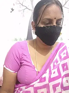 Snapshot of Tamil_Meera12 chatting on 07.24.26 Tamil Meera12 online show from 07.24.26