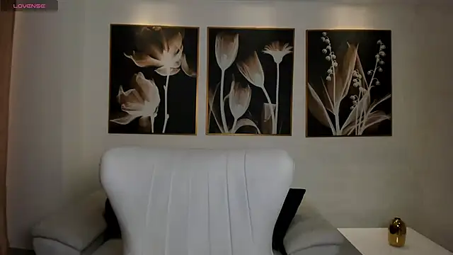 BeccaBaxter online show from 03.19.25