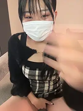 Rara  oo online show from 02.13.25