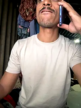 Loveinsync online show from 11.28.25