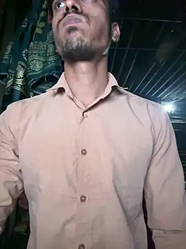 Loveinsync online show from 12.16.25