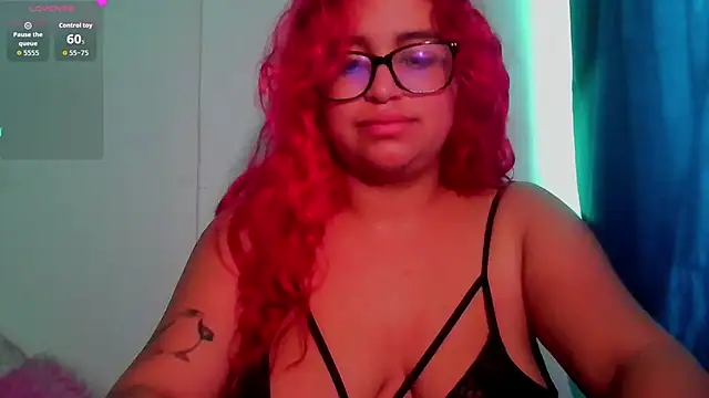 Snapshot of EstefyTabbo chatting on 07.20.26 EstefyTabbo online show from 07.20.26