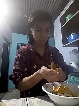 Ariell Kieran online show from 04.21.26