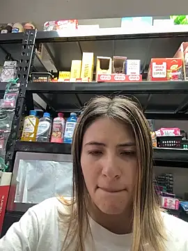 Andrea18 blonde online show from 02.24.26