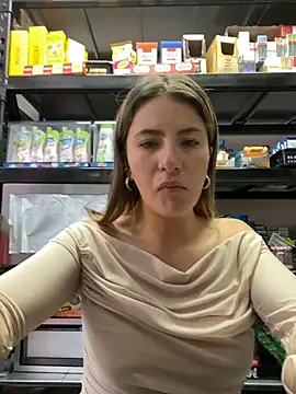 Andrea18 blonde online show from 03.19.26