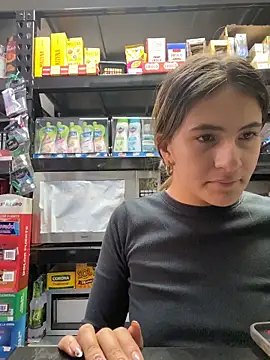 Andrea18 blonde online show from 04.18.26