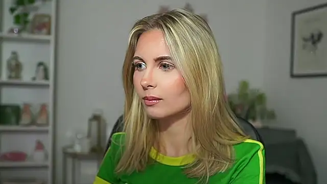 catecrago  online show from 03.14.25