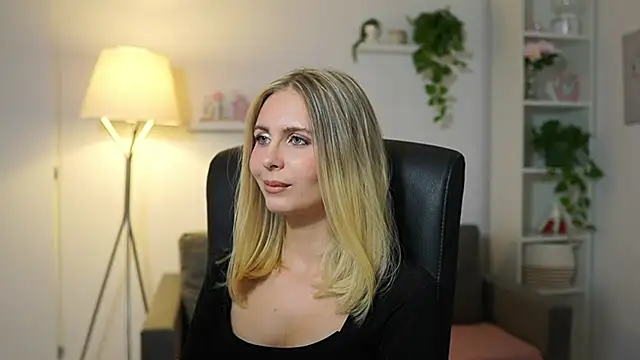 catecrago  online show from 10.06.25