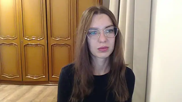 aurora lust online show from 10.24.25