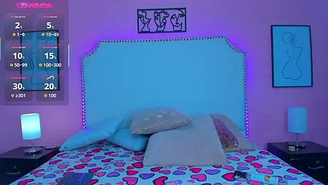  Emma whiitee  online show from 11.09.25