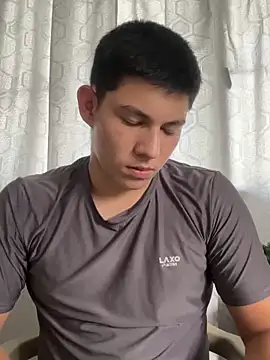 Snapshot of JamesCr_ chatting on 03.02.25 JamesCr online show from 03.02.25