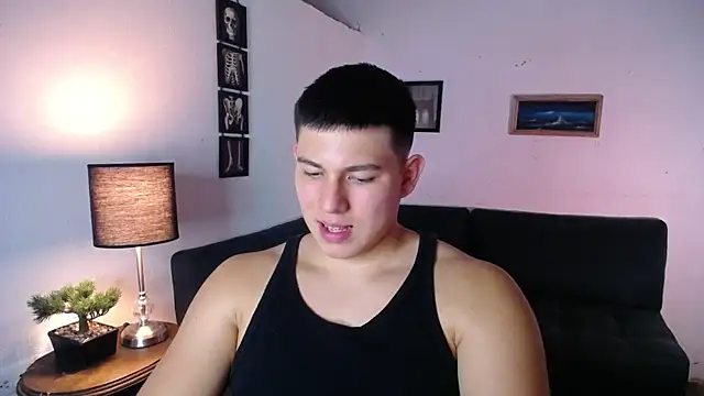 JamesCr  online show from 02.13.26