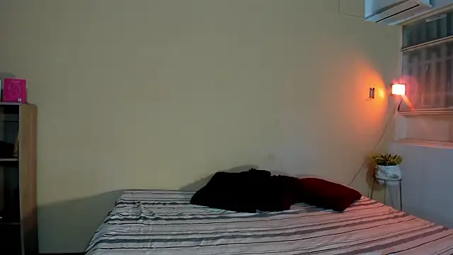 Violetta 0 online show from 03.16.26