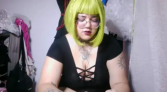 Snapshot of xomimuka chatting on 03.13.25 xomimuka online show from 03.13.25