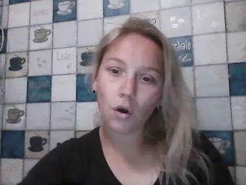 Anna wey online show from 09.22.25